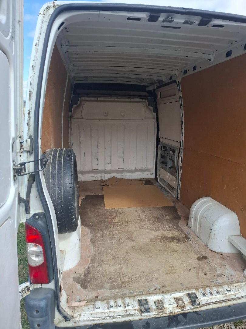 Renault Master 2.5 2008 rok