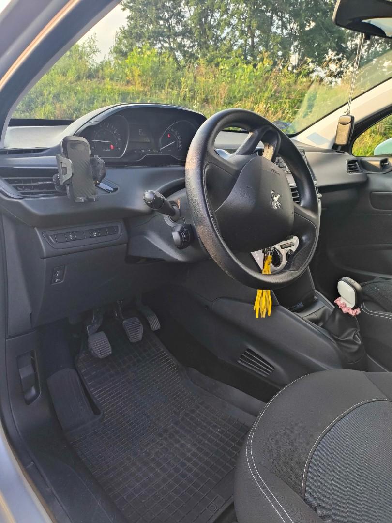 Sprzedam Peugeot 208 - bez wkładu finansowego
