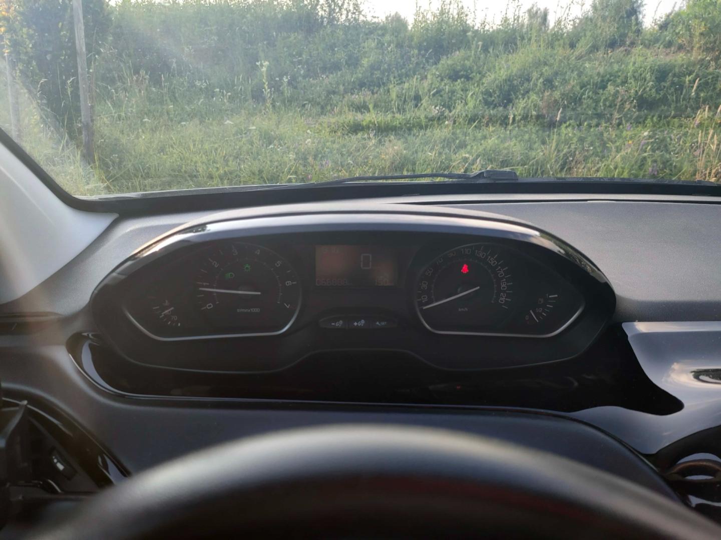 Sprzedam Peugeot 208 - bez wkładu finansowego