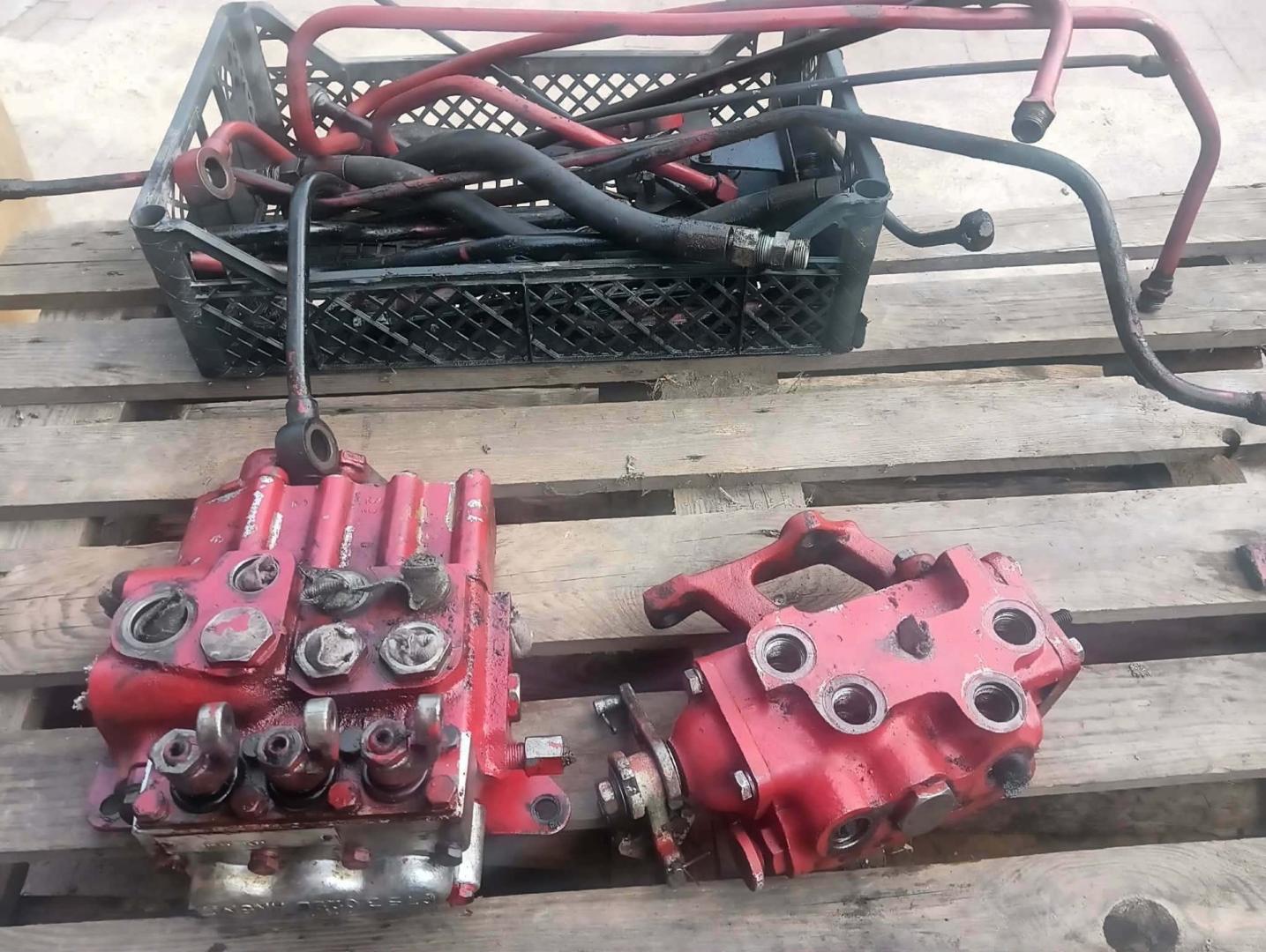 Rozdzielacz hydrauliczny mtz 82 pronar belarus białorus 80