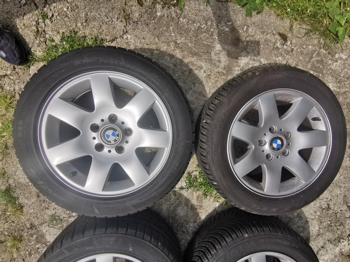 Alufelgi BMW 5x120 IS47 Opony wielosezonowe 205/55R16 Dot: 2223. 7.5mm