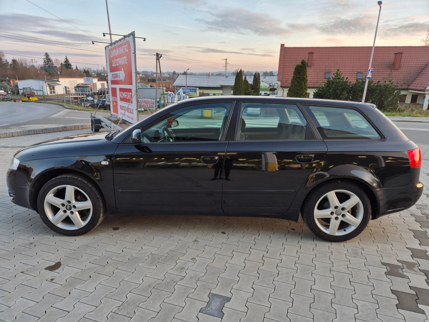 Audi A4 b7 2.0 MPI 130KM, Kombi, Bogate wyposażenie, zarejestrowane