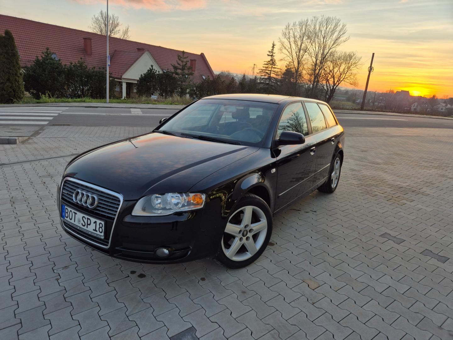 Audi A4 b7 2.0 MPI 130KM, Kombi, Bogate wyposażenie, zarejestrowane