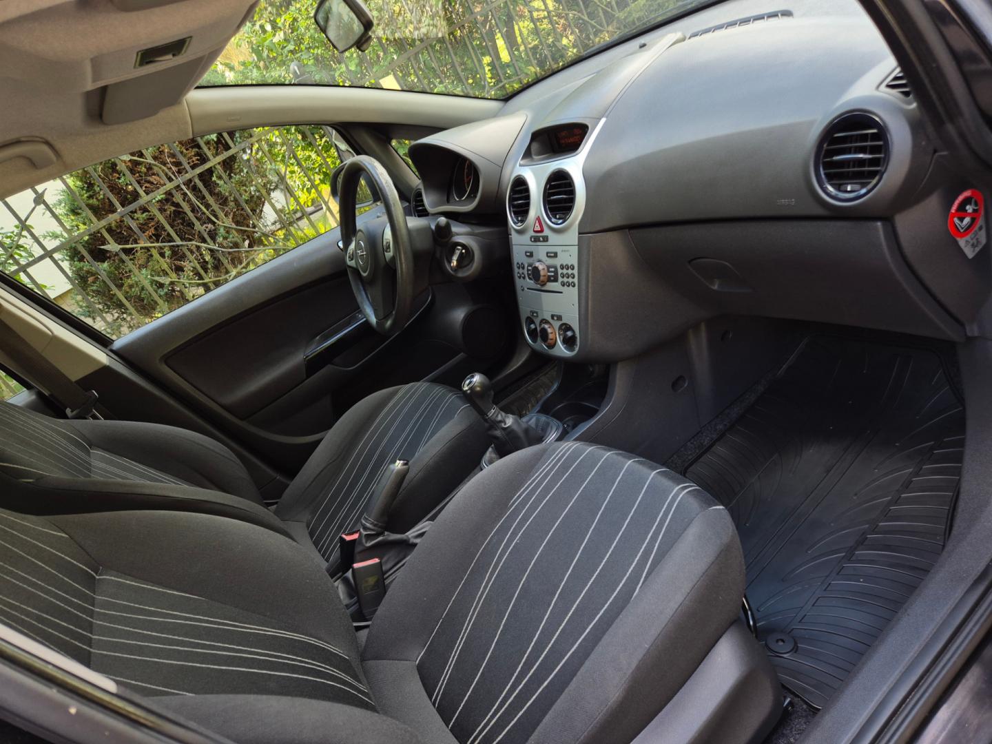 Opel Corsa D 1.2 benzyna 86KM 5-drzwi, 2010-rok, Bogate wyposażenie
