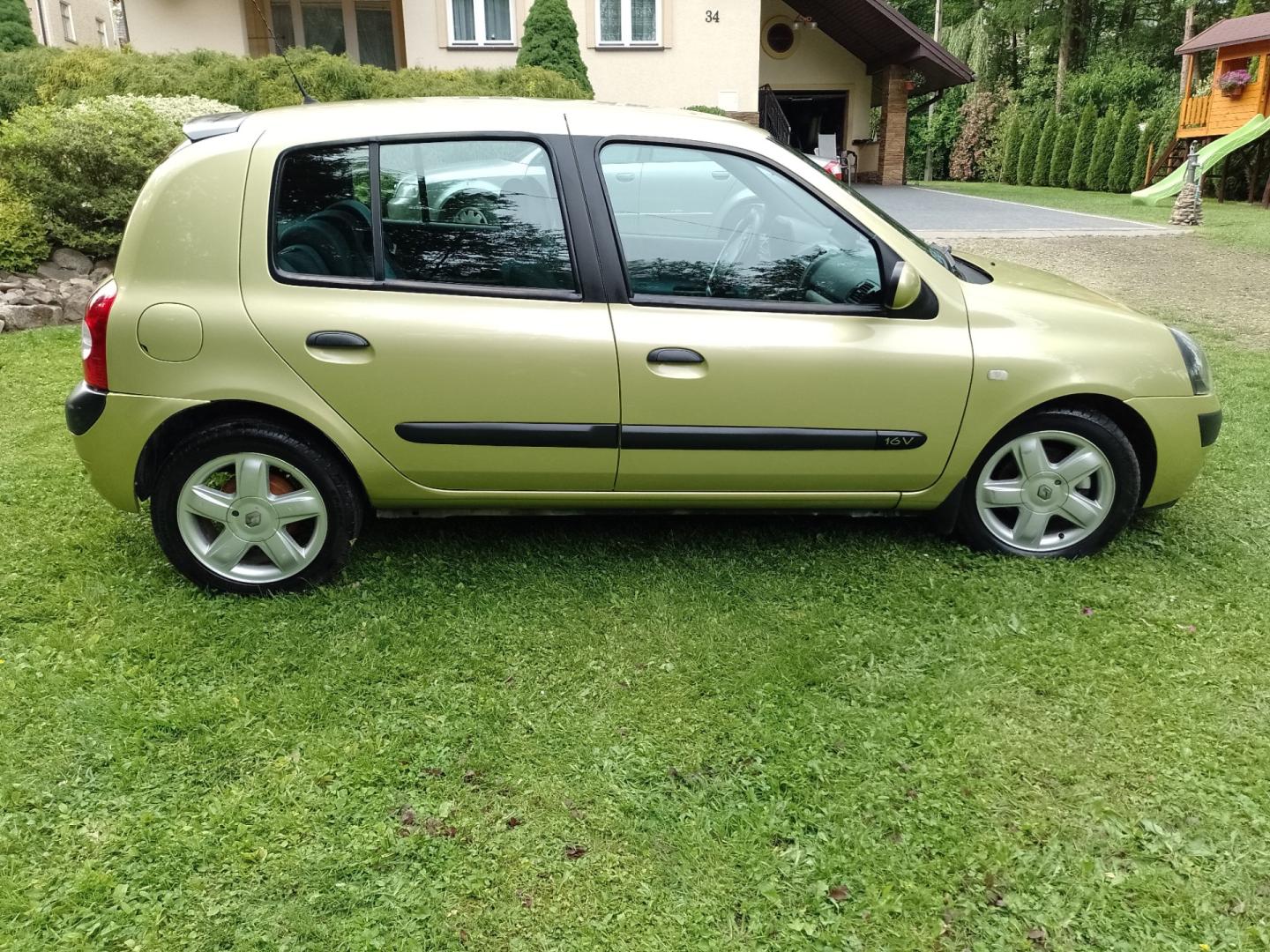 Renault Clio II 2003r 1.2 16V