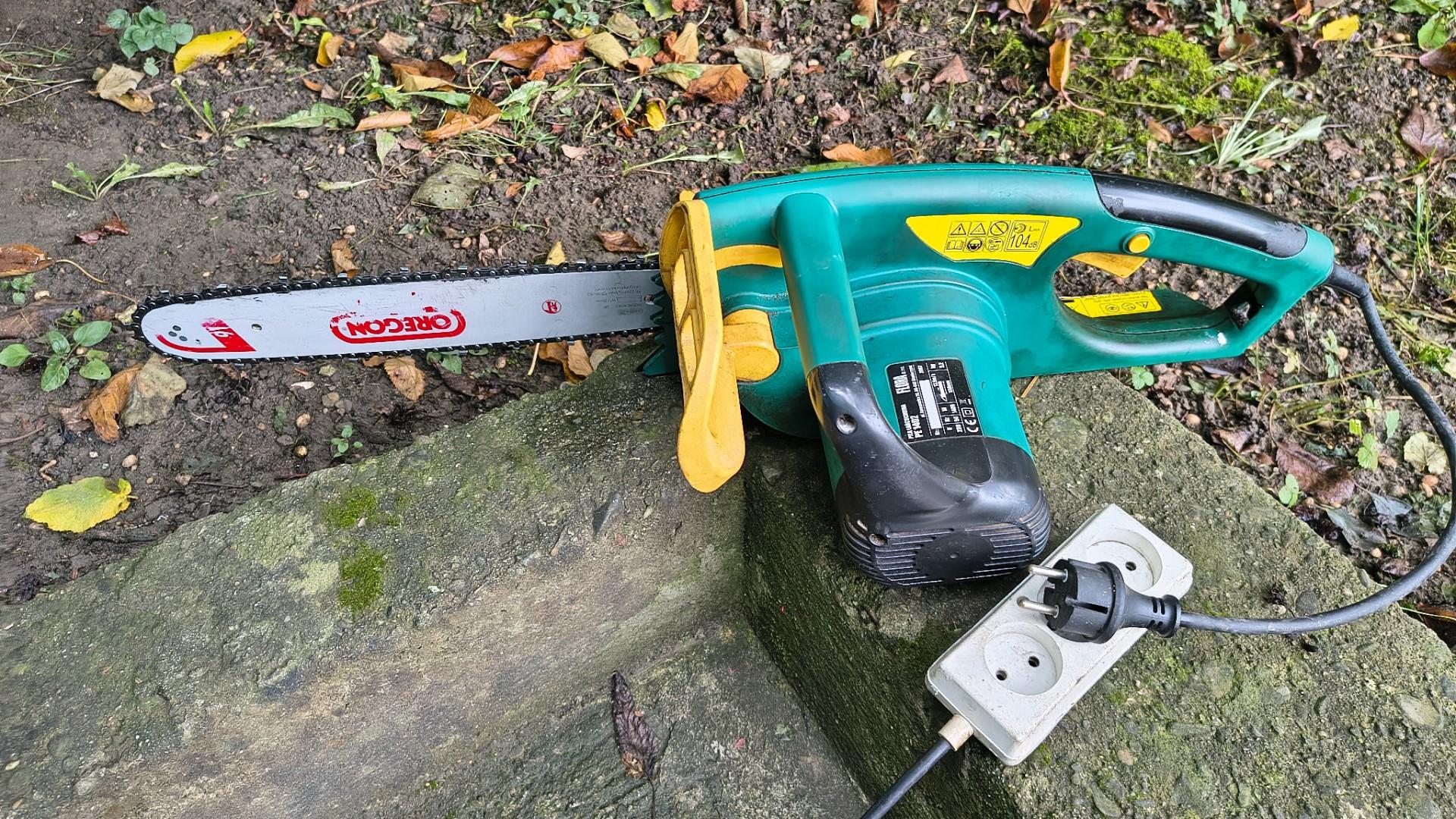 sprzedam piłę  łańcuchową  elektryczną flora pe 1402 / oregon pro an