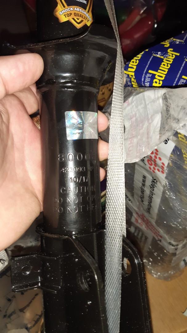 Suzuki Ignis 00-03r.1,3B Amortyzator NOWY Japanparts Prawy Przód 100zł