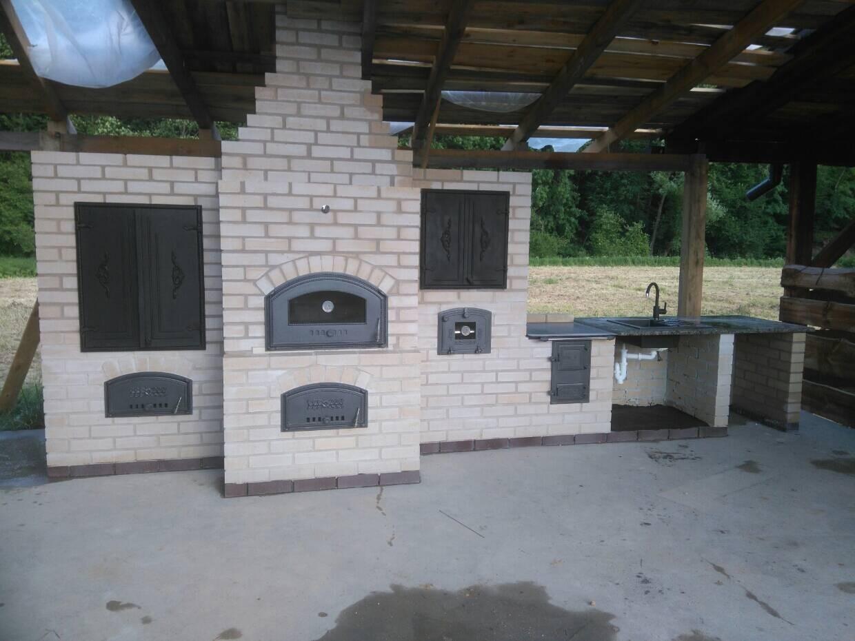 Grill ogrodowy, murowany, wędzarnia, chlebowy.