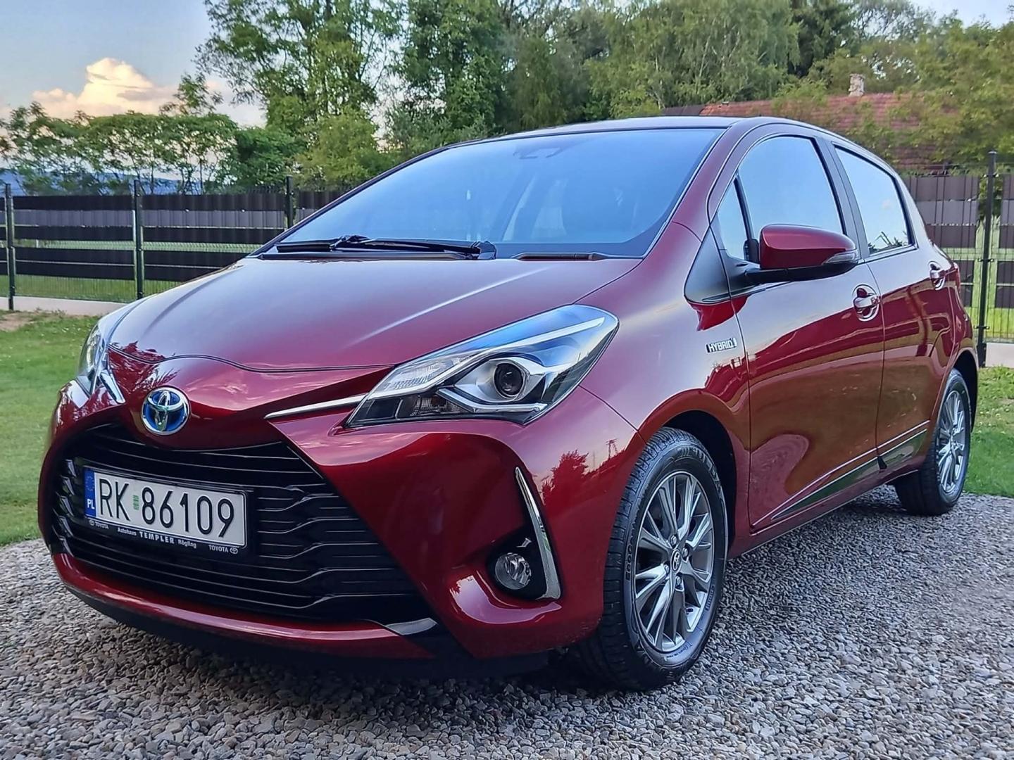 Toyota Yaris III LIFT1.5 Hybrid Automat Tylko 73 tyś.km Pełen Serwis