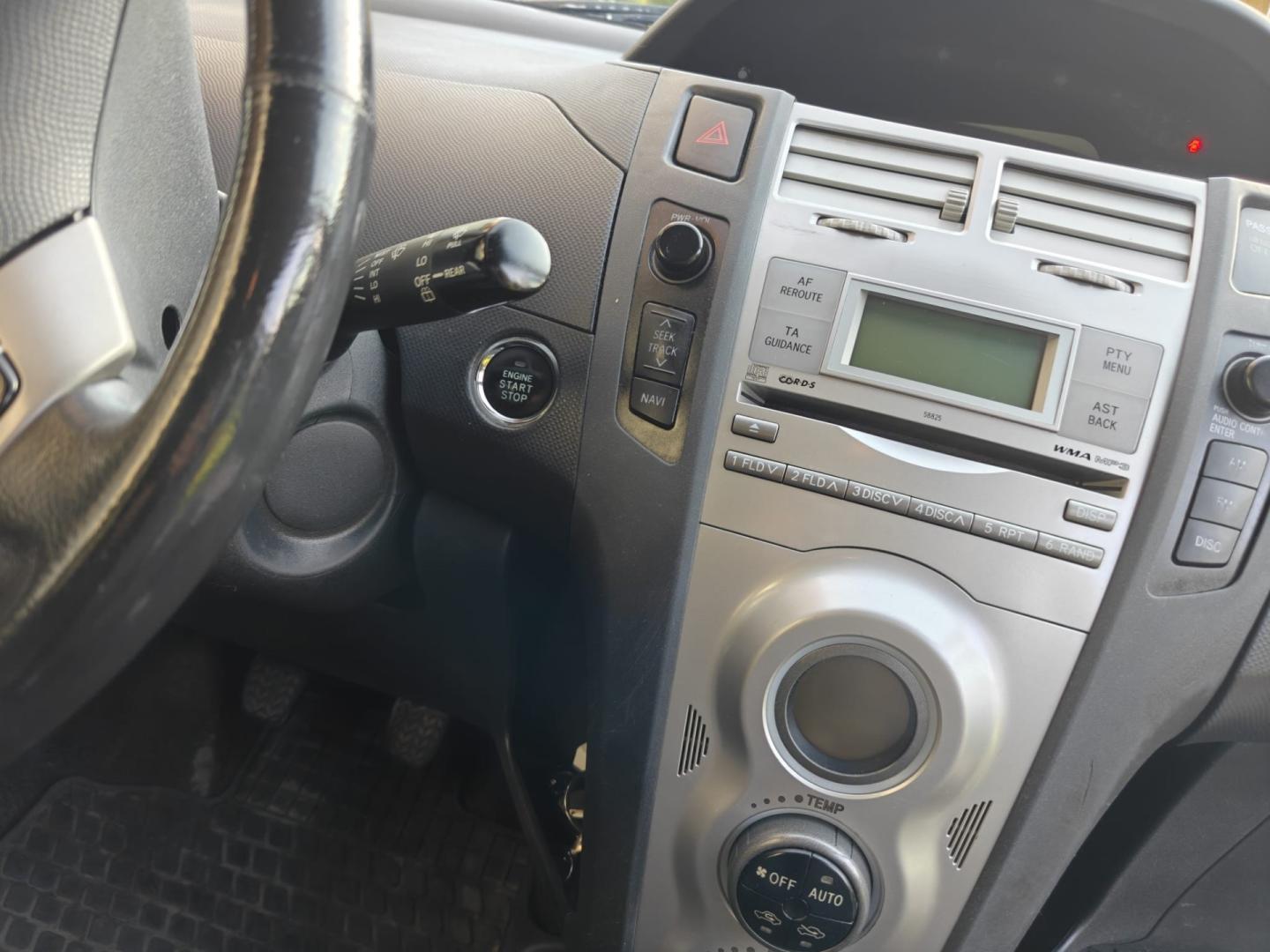 toyota yaris ii 1.0 benzyna vvt-i 69km
