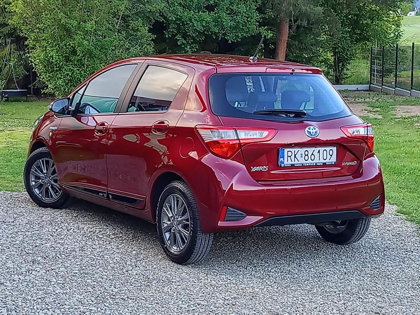 Toyota Yaris III LIFT1.5 Hybrid Automat Tylko 74 tyś.km Pełen Serwis