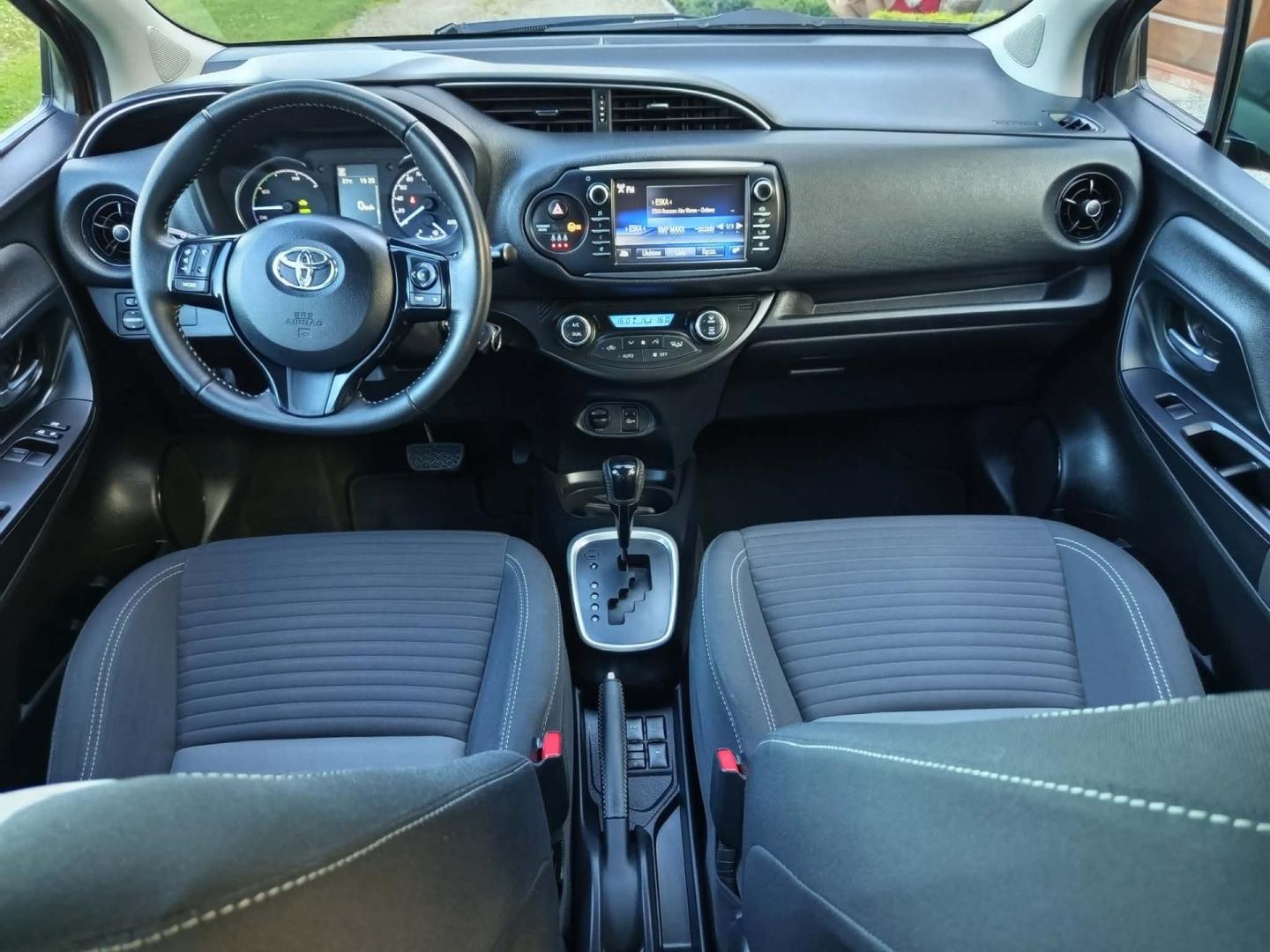 Toyota Yaris III LIFT1.5 Hybrid Automat Tylko 74 tyś.km Pełen Serwis