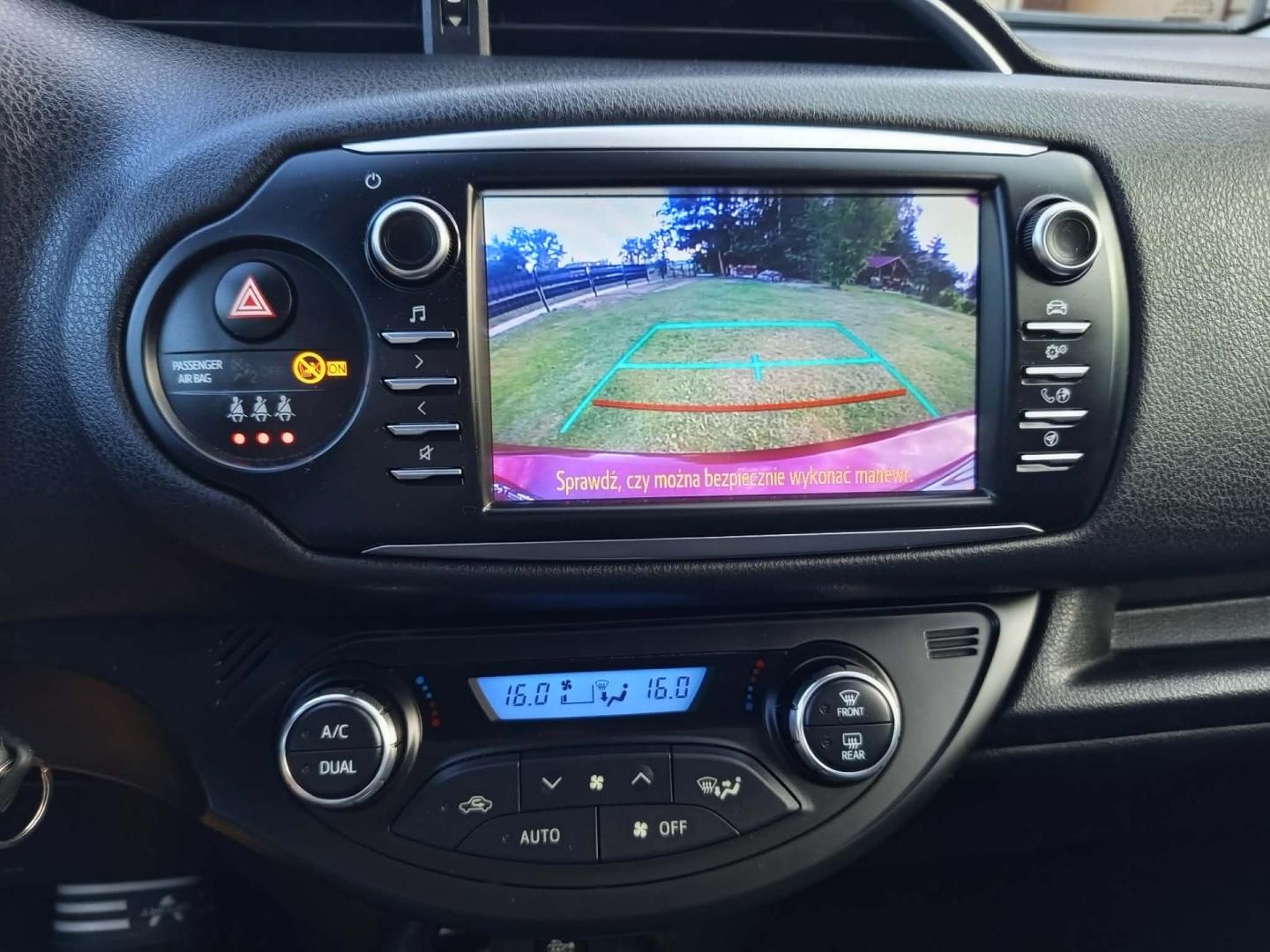 Toyota Yaris III LIFT1.5 Hybrid Automat Tylko 74 tyś.km Pełen Serwis
