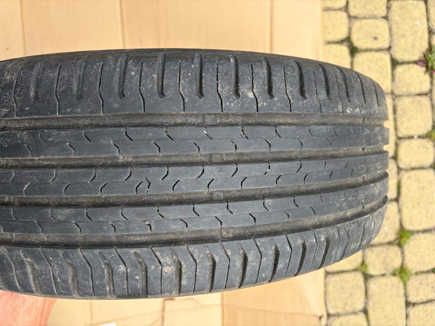 Używane opony letnie Continental 195/55 R16 4 sztuki
