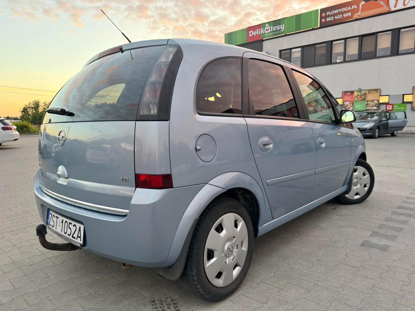Opel Meriva LIFT 1.6 Benzyna  2006r   Zadbanna  HAK