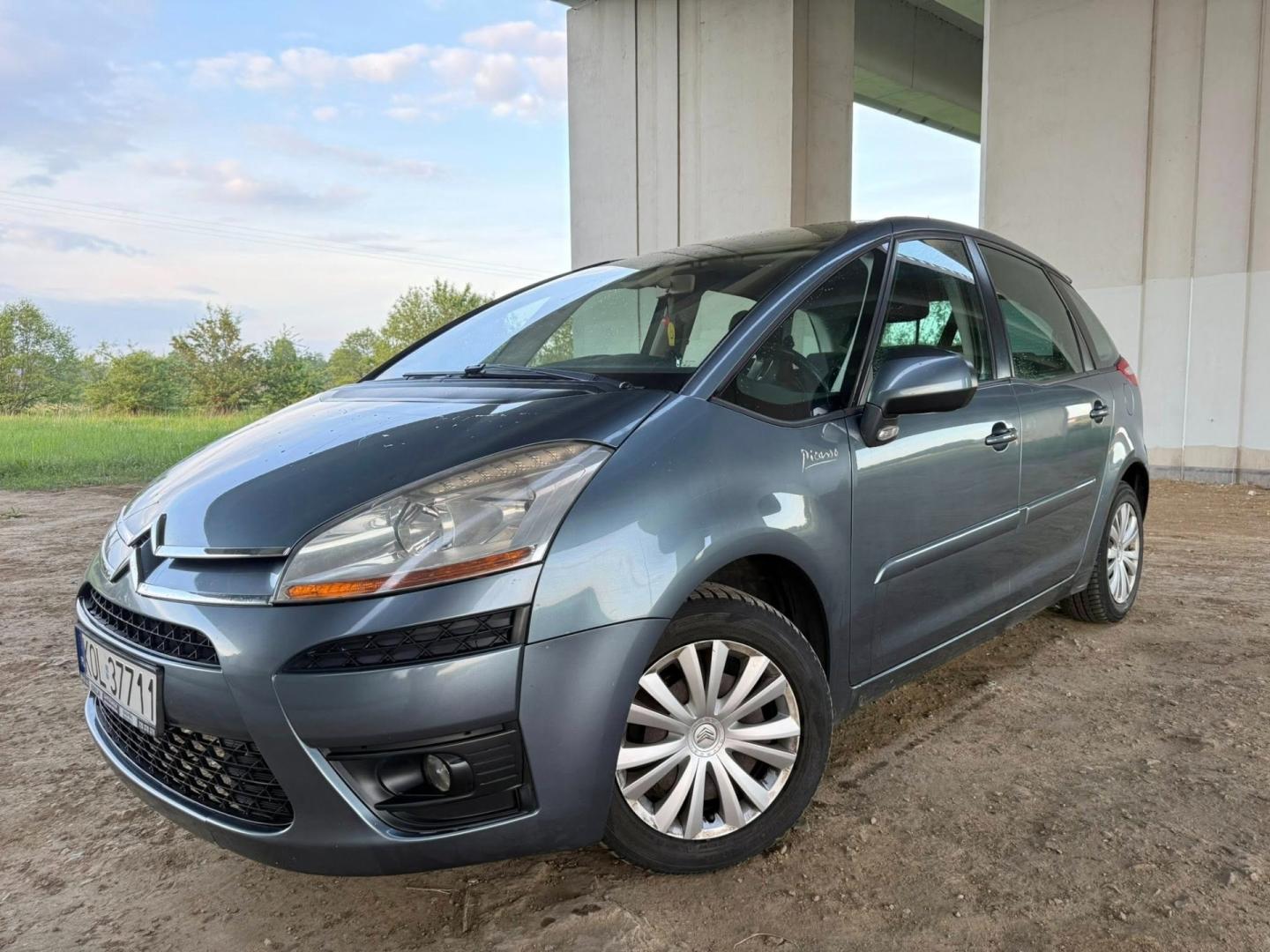 Citroen C4 Picasso 2009r  Benzyna 1.6 Przegląd na Rok  Niski Prz