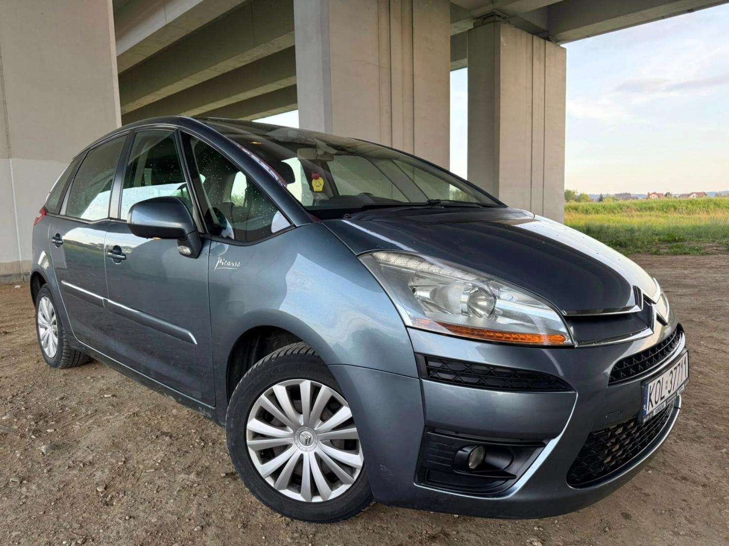 Citroen C4 Picasso 2009r  Benzyna 1.6 Przegląd na Rok  Niski Prz