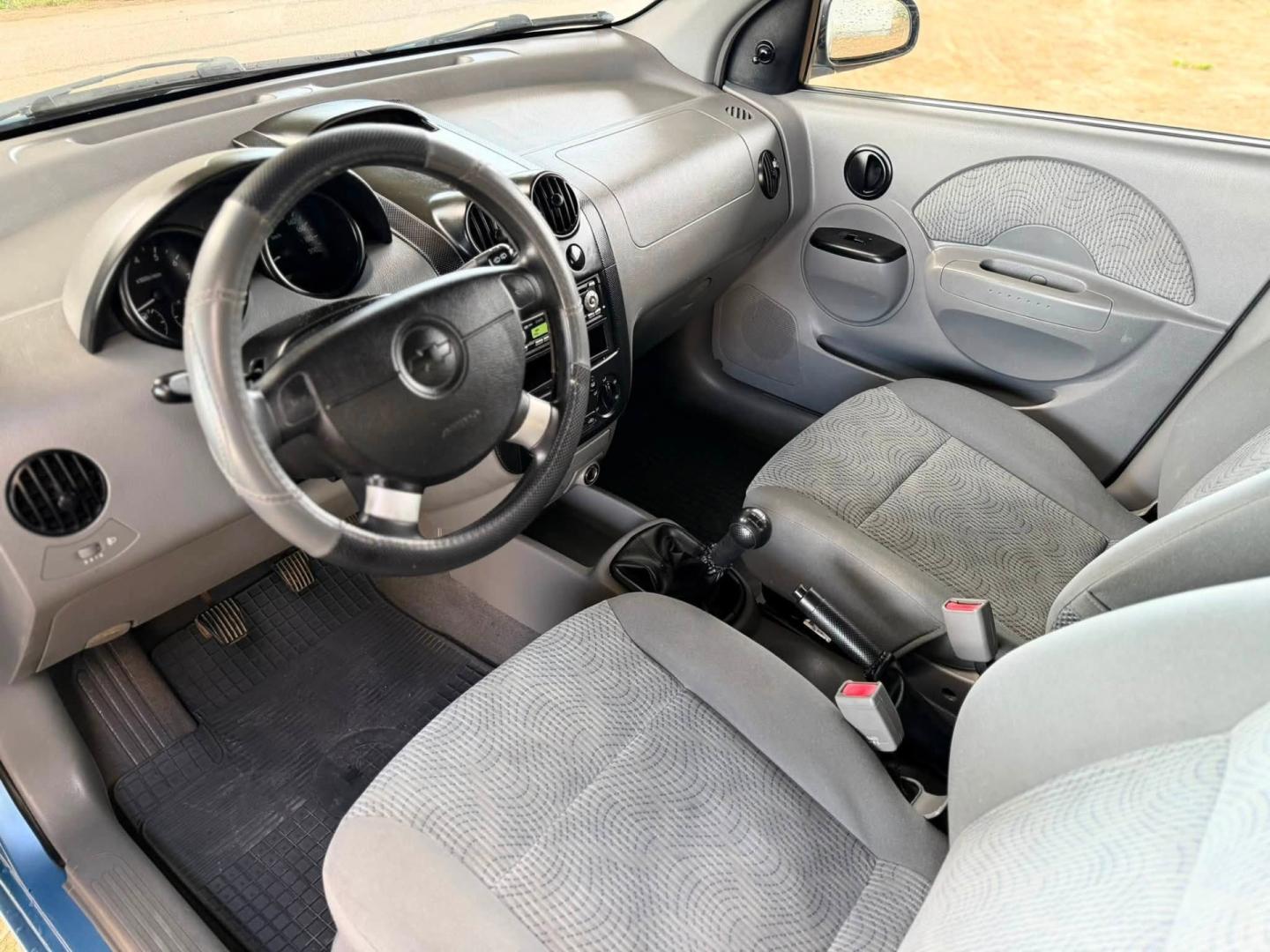 chevrolet aveo 1.2 niski przebieg  2005r  pierwszy