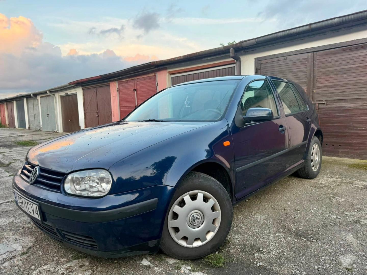 VW Golf IV 1.4 Benzyna  2002r  Ładny Zadbany