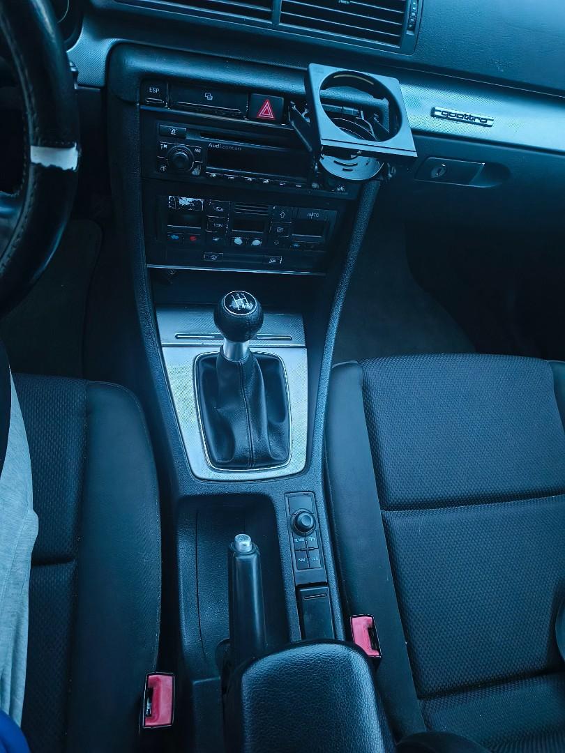 AUDI A4B6