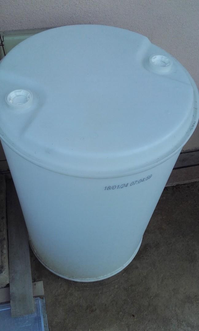 Beczka spozywcza 200l plastikowa