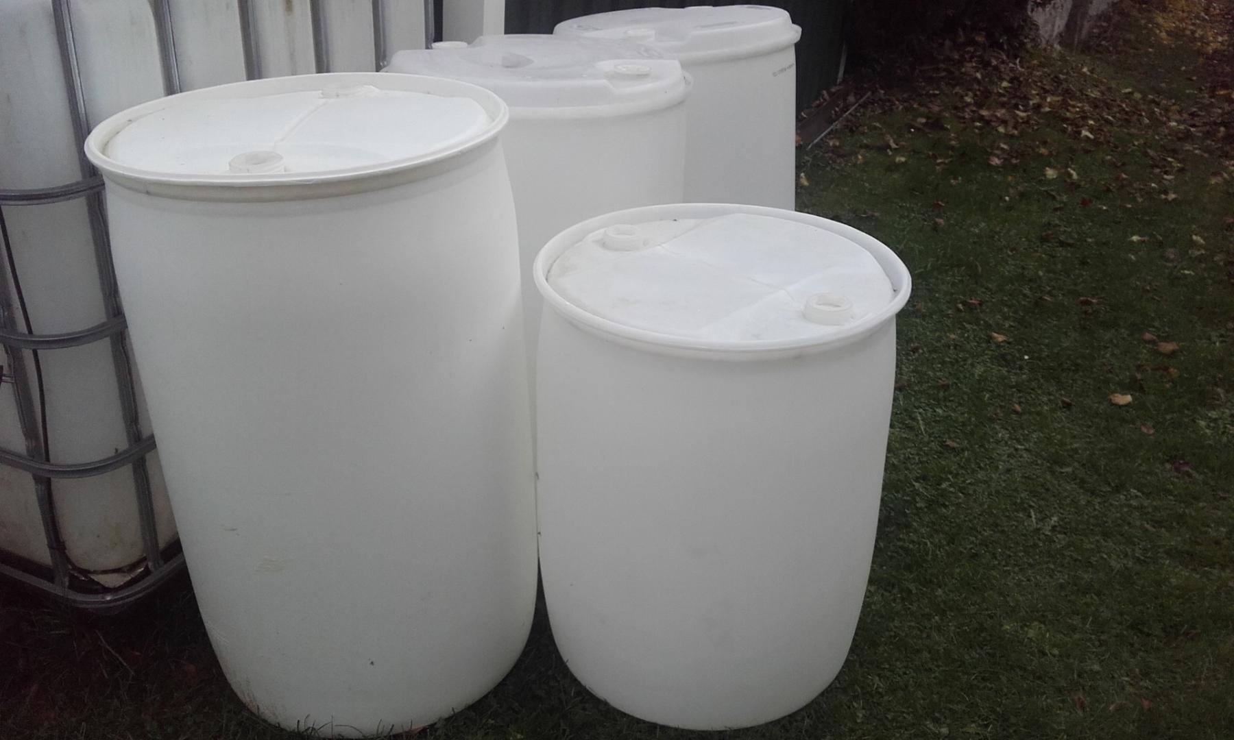 Beczka spozywcza 200l plastikowa