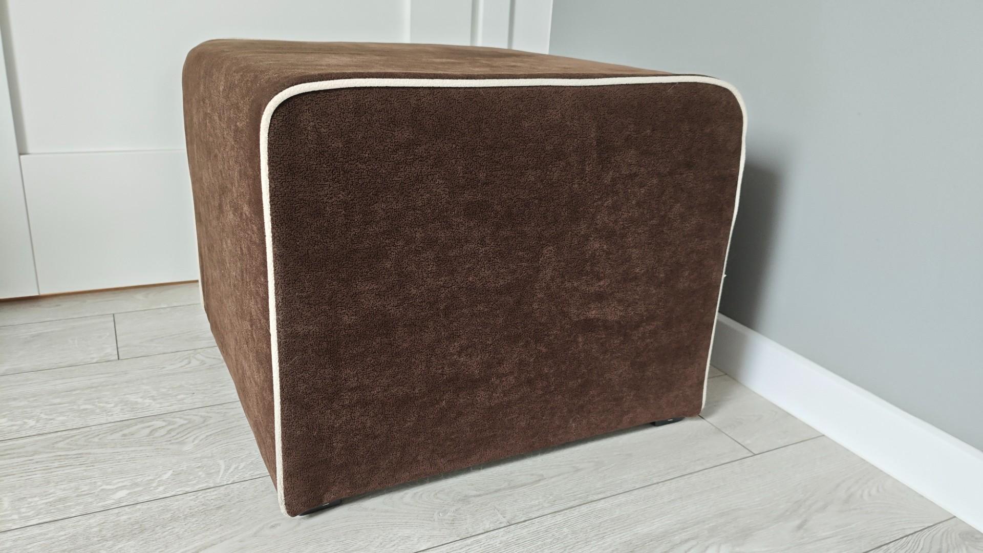 Pufy tapicerowane 2szt. (51x51 cm)