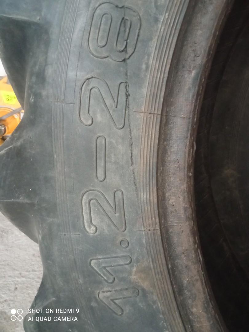 Opony 11,2 28 Stomil