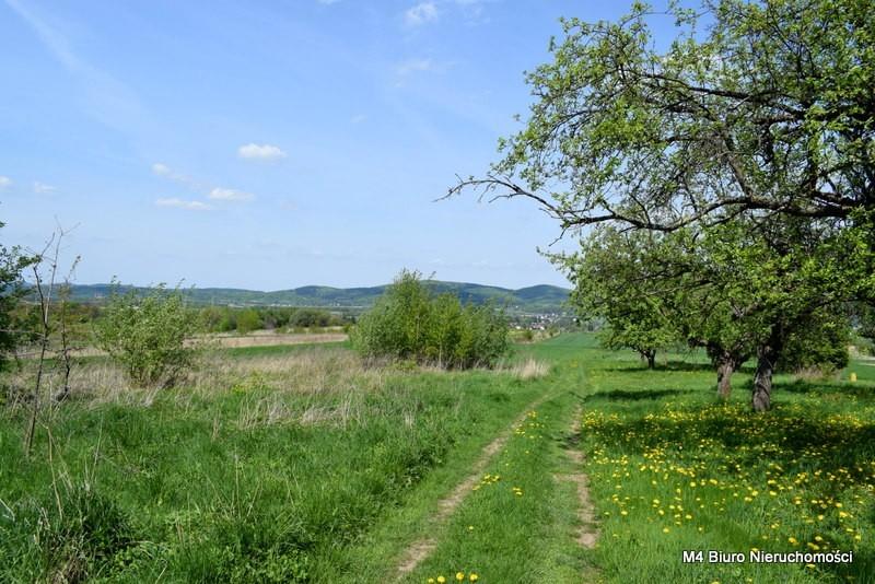 3 piękne widokowe działki rolne w Krośnie