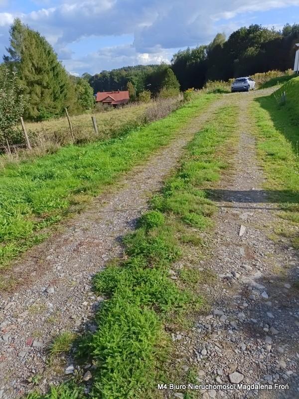 Słoneczna, widokowa działka w Jasienicy Rosielnej.