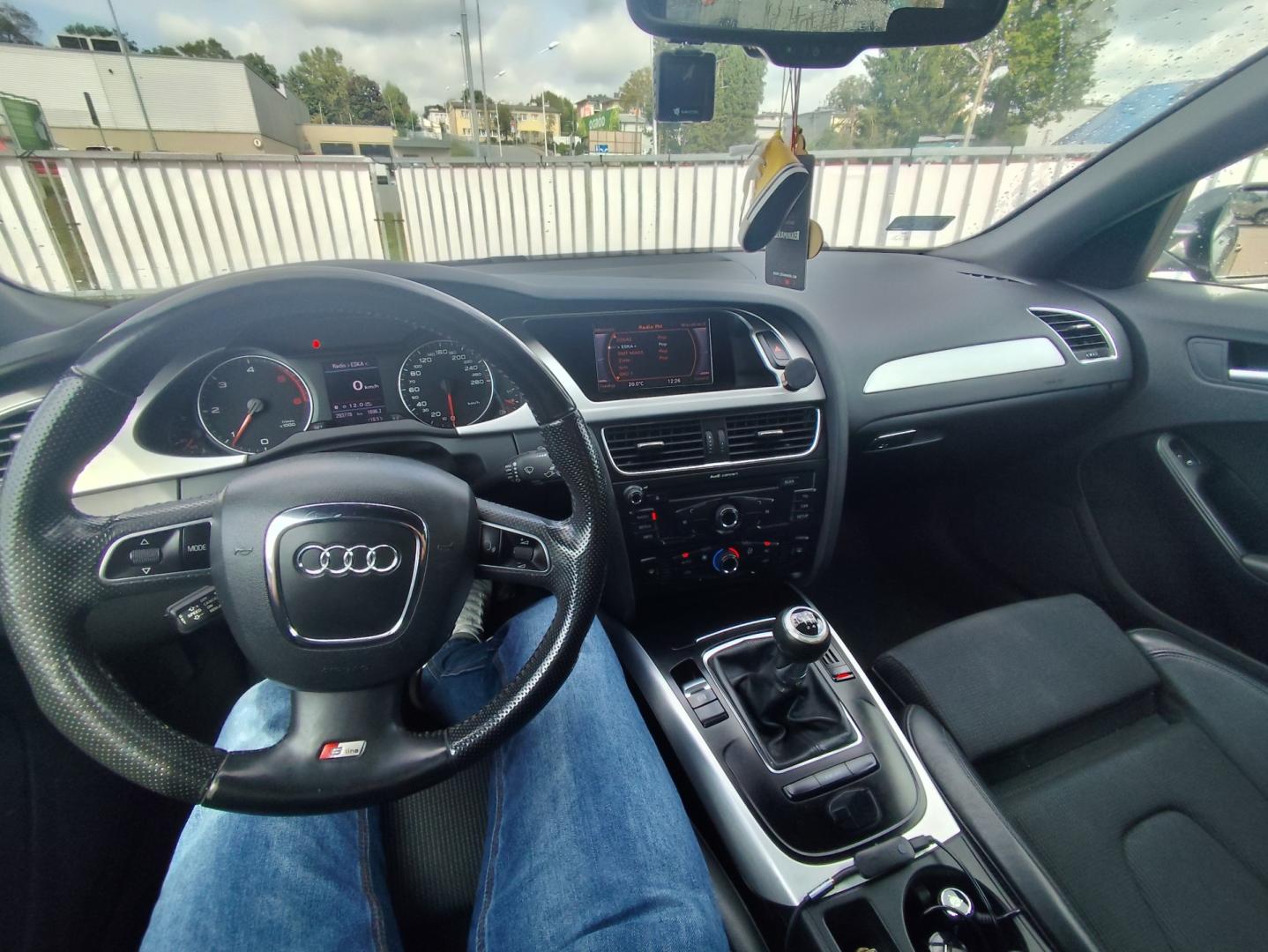 Audi A4 B8 s-line