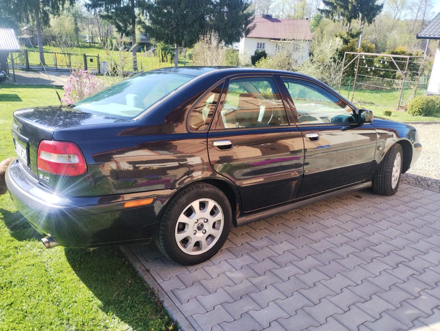 Volvo S40 2.0 B+G 2003r