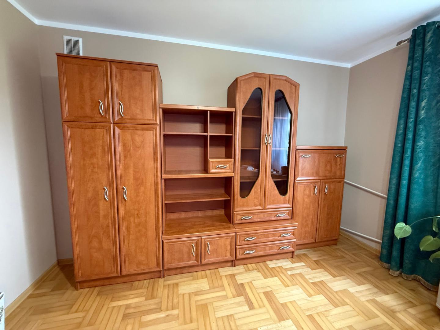 Sprzedam zestaw mebli