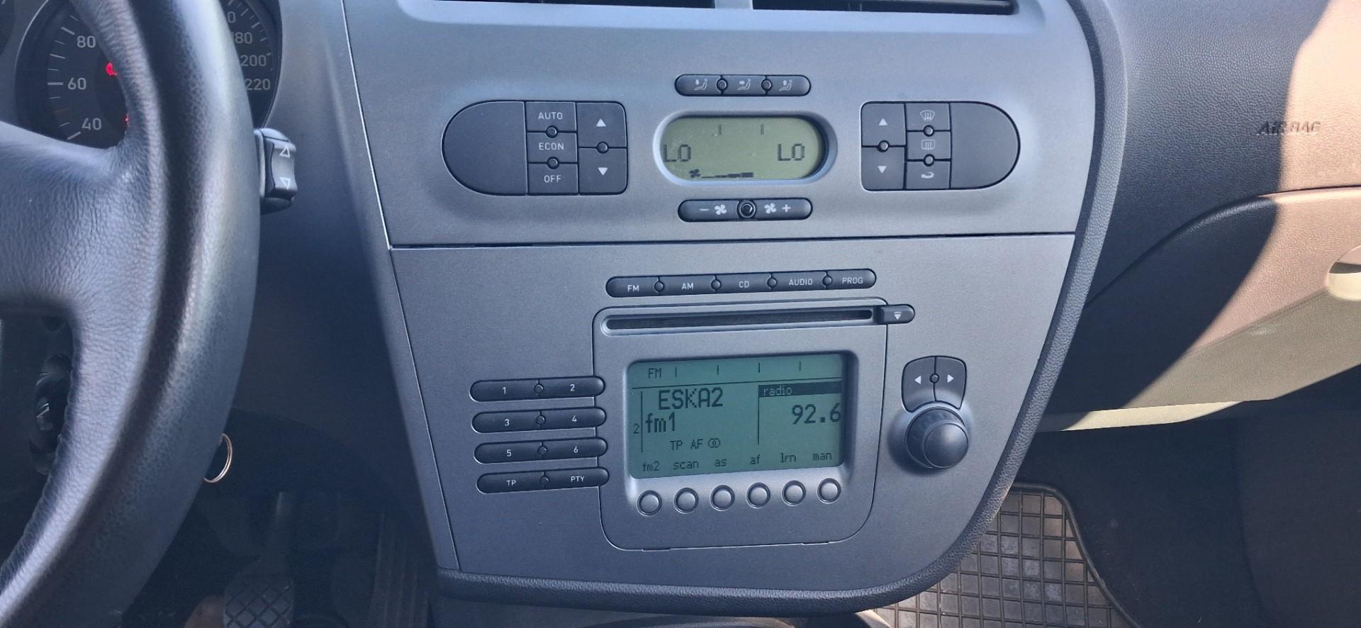 seat leon 1,6 benzyna MPI 102 KM