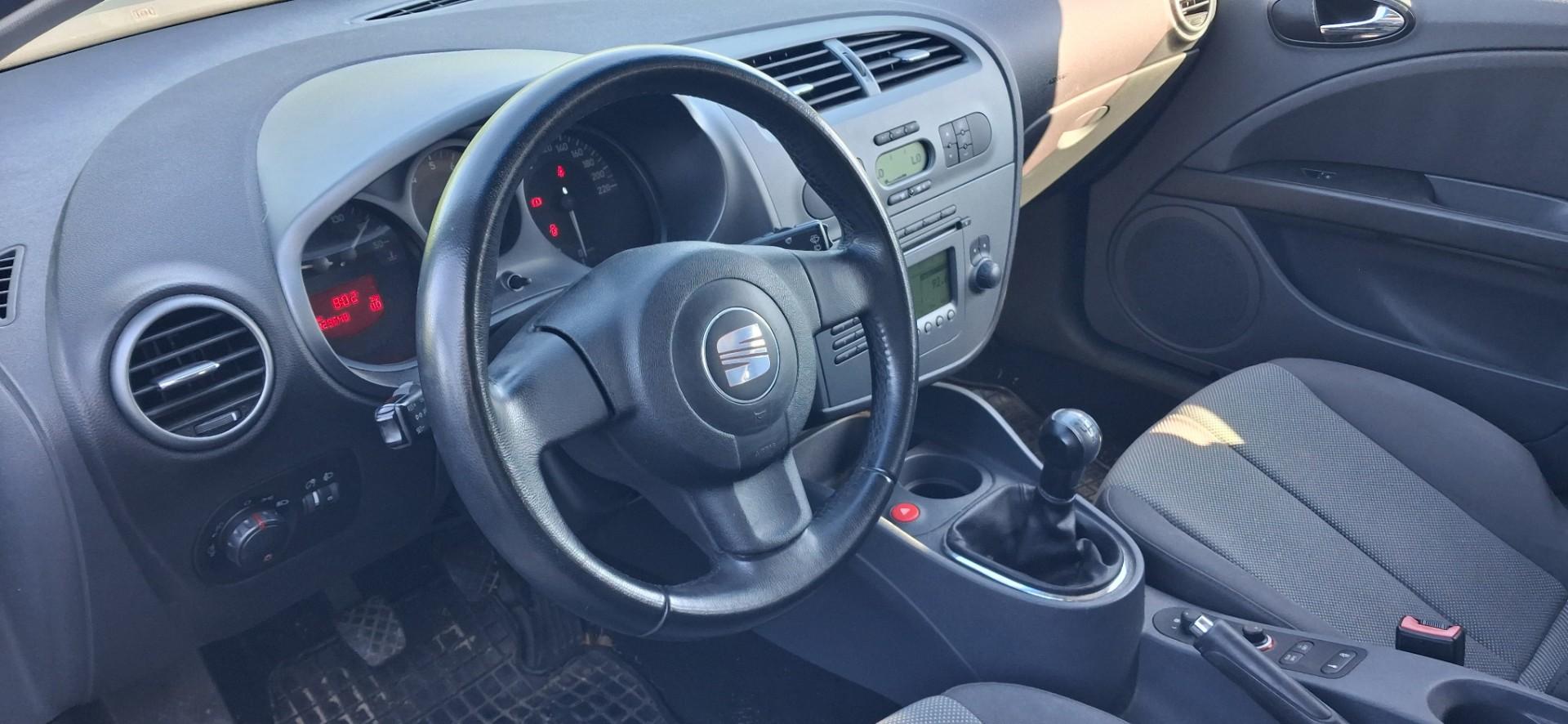 seat leon 1,6 benzyna MPI 102 KM