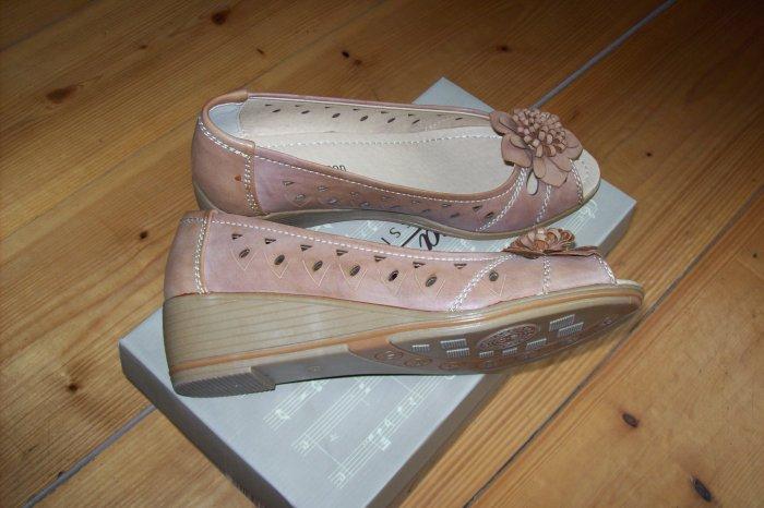buty damskie nowe