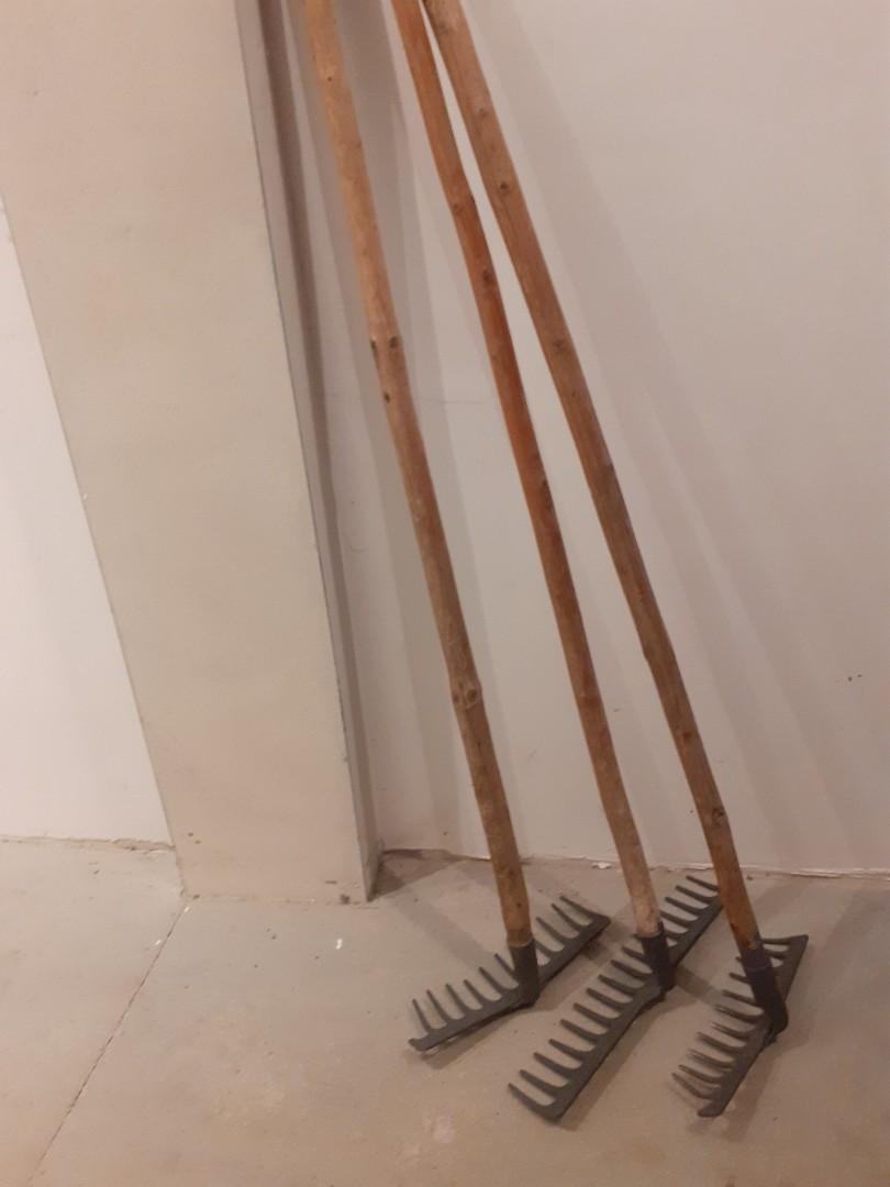 SPRZEDAM  narzędzia ogrodowe