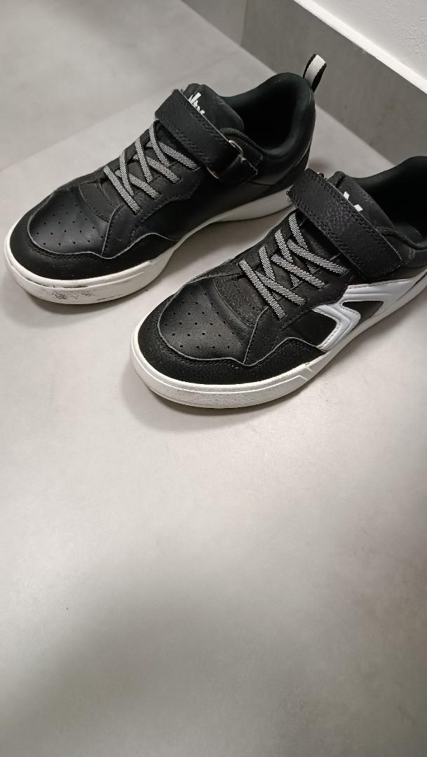 Buty chłopięce rozm. 38