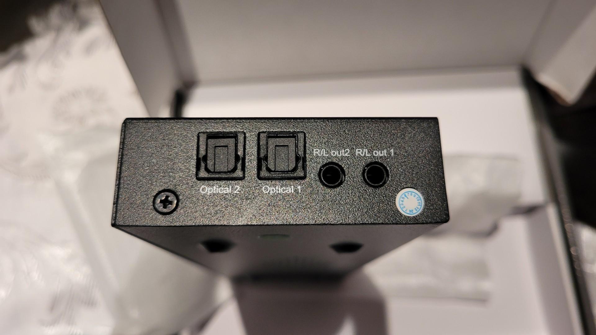 Matrix HDMI 4 x 2 Switch Splitter 3D 4Kx2K pilot Zamienię za Telefon