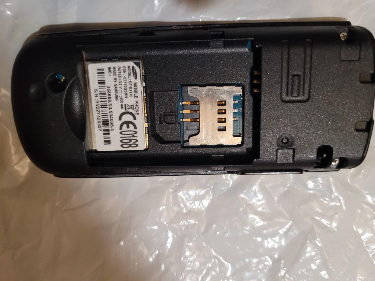 Samsung GT -E1170