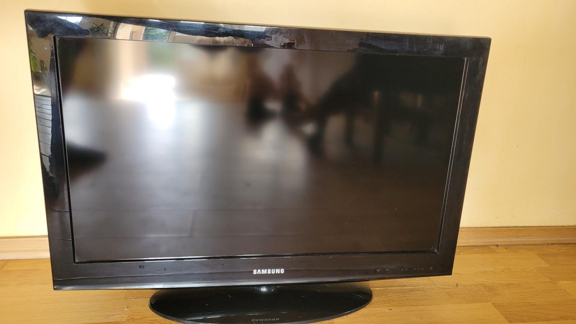 tv lcd 32 cale samsung - le32e420e2w -  tanio