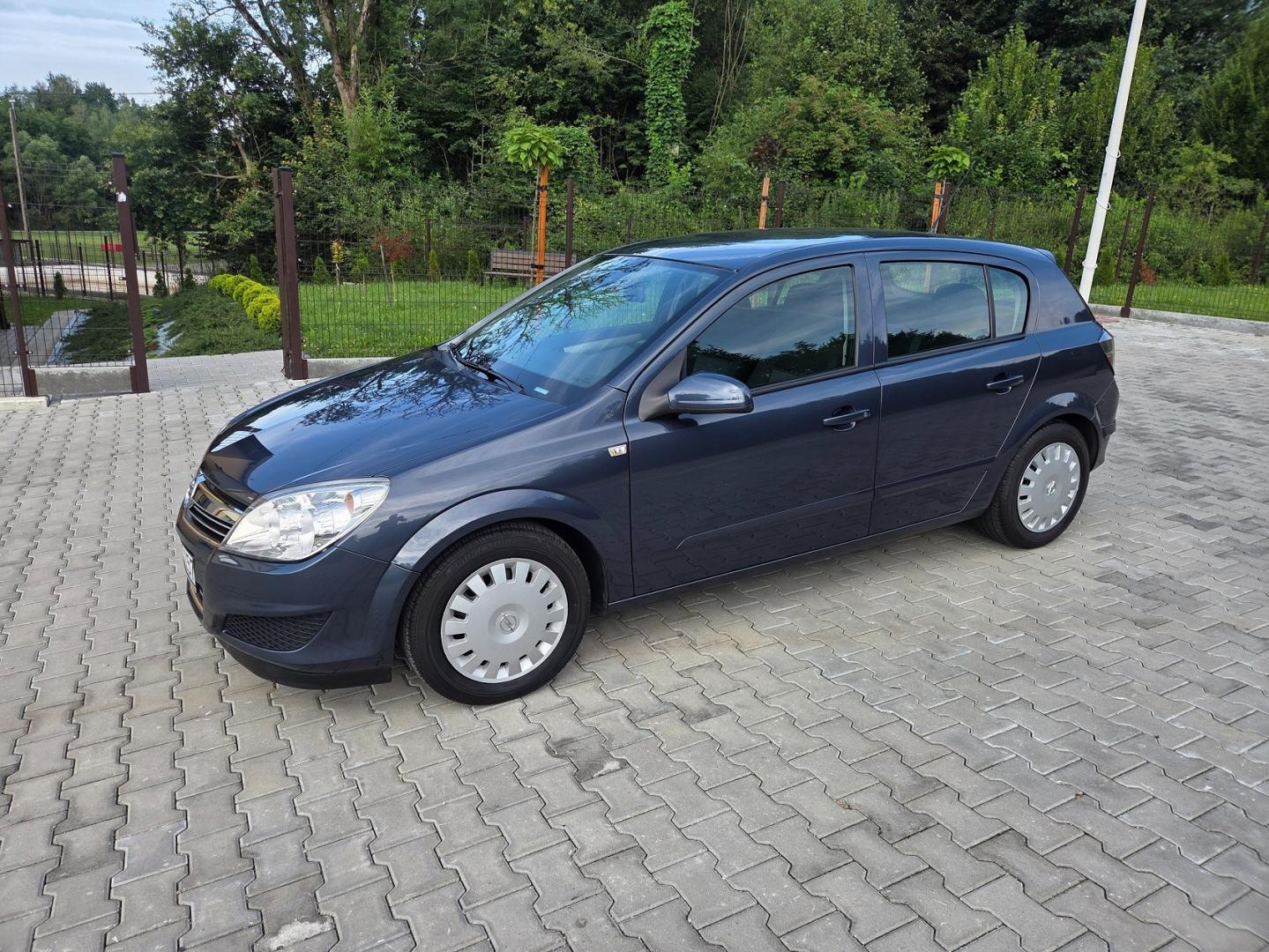 opel astra h lift 2008r 1.6 benzyna 115 km stan