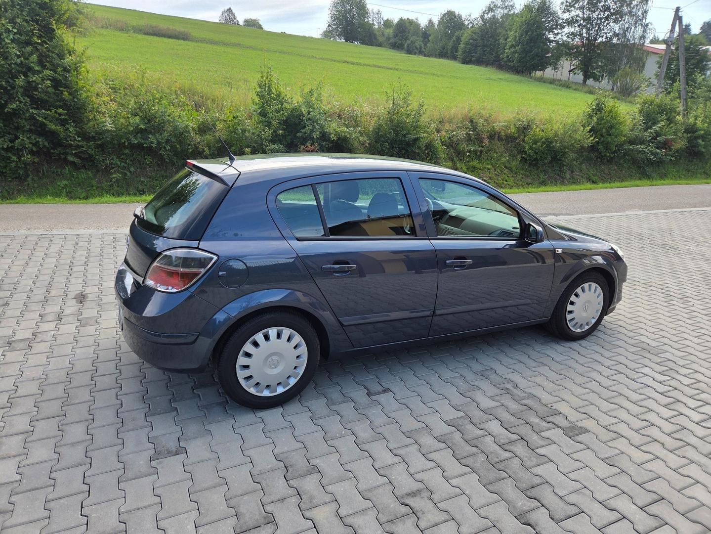 opel astra h lift 2008r 1.6 benzyna 115 km stan