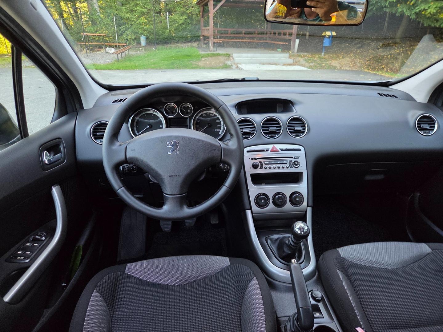 Peugeot 308 1.6 benzyna Stan  Bogate wyposażenie