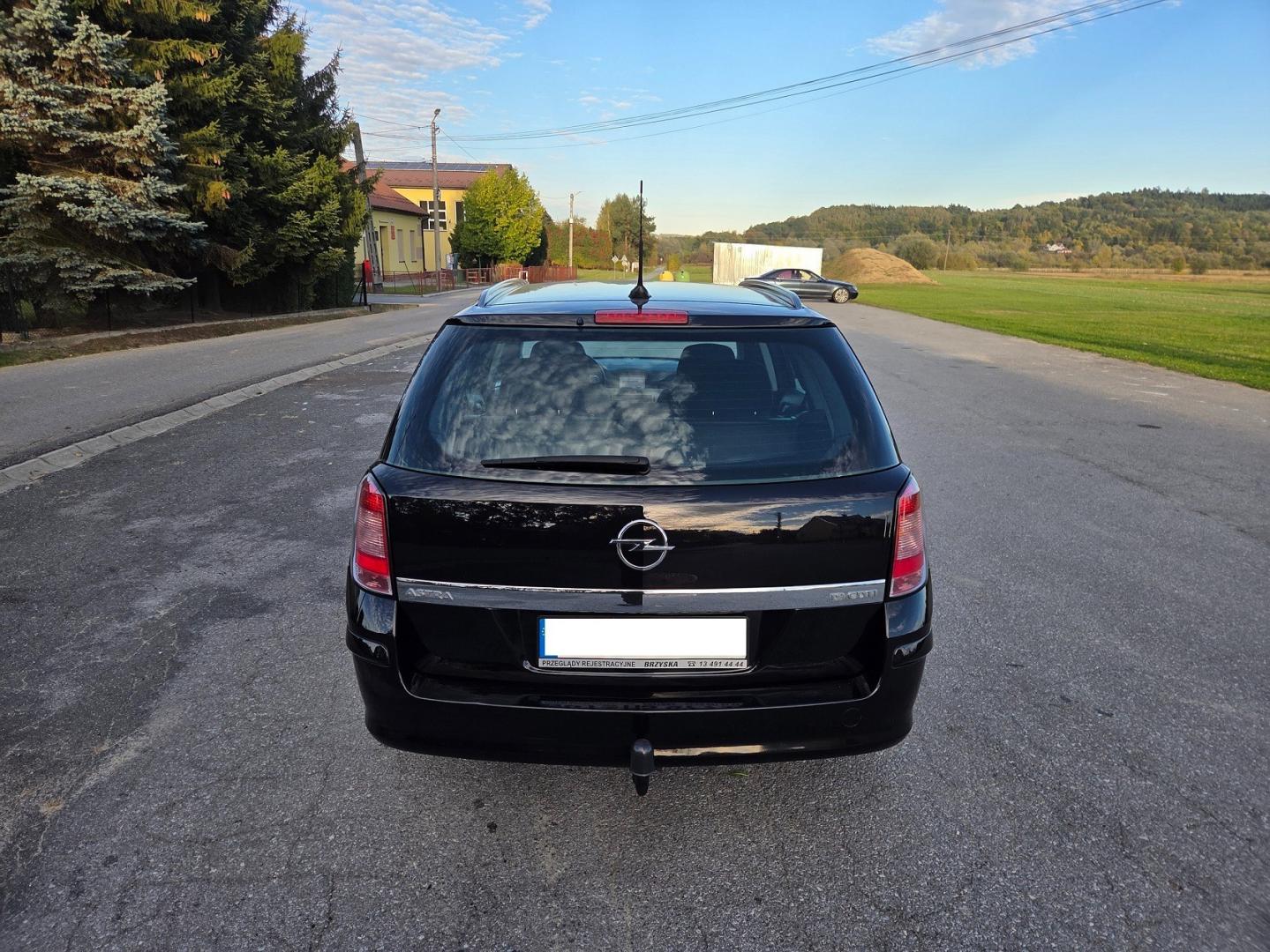 opel astra h lift 1.9 cdti 120 km stan  bezwypadkowa