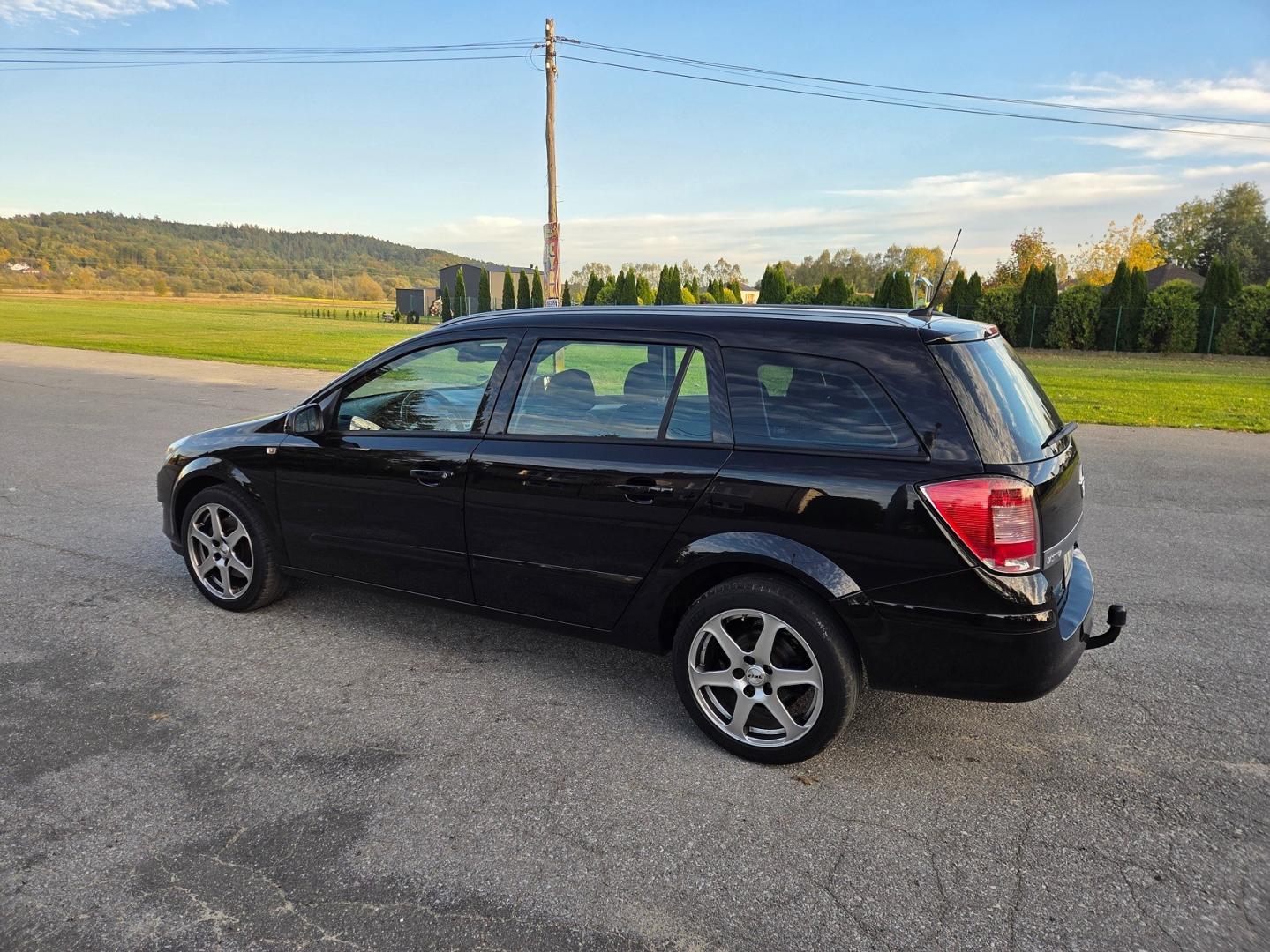 opel astra h lift 1.9 cdti 120 km stan  bezwypadkowa