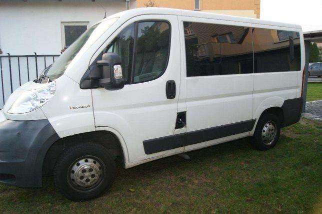 Wypozyczalnia samochodów dostawczych BUS