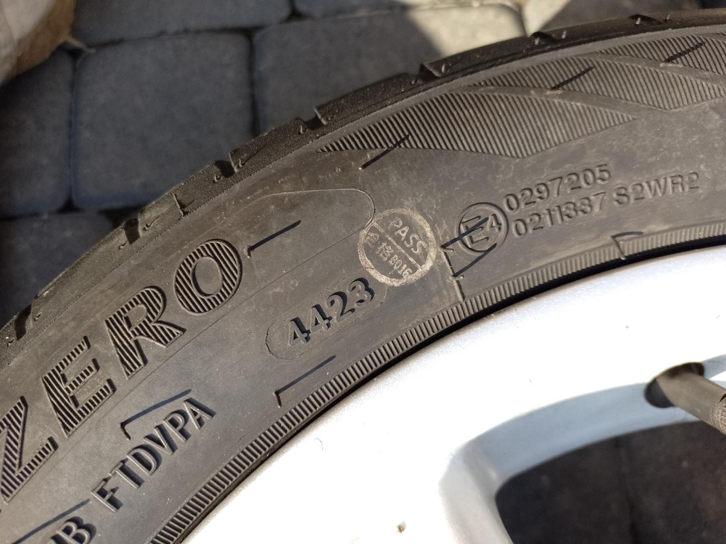 Alufelgi z Oponami Letnimi 5x100 R15 195/50 R15 Skoda Seat VW