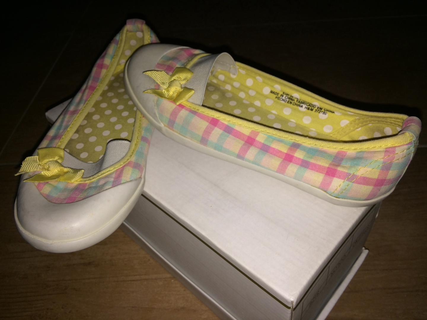Buty dziewczęce H&M balerinki rozm. 32