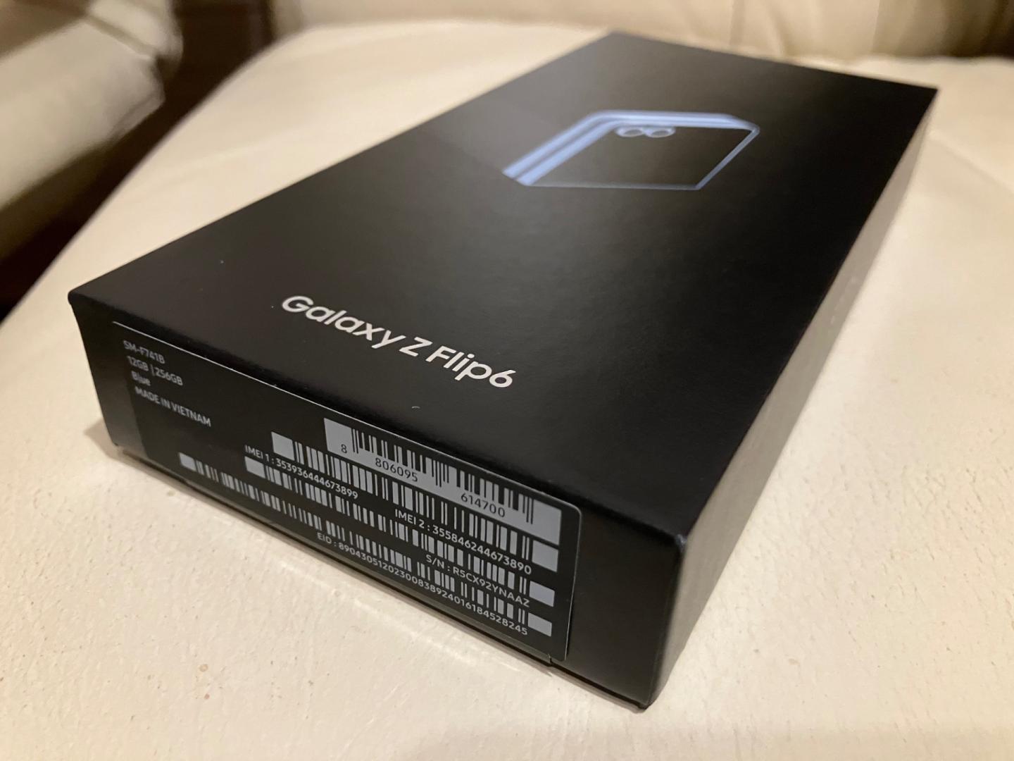 Nowy rozkładany Samsung Galaxy Z-Flip6 12/256GB 5G 50Mpix